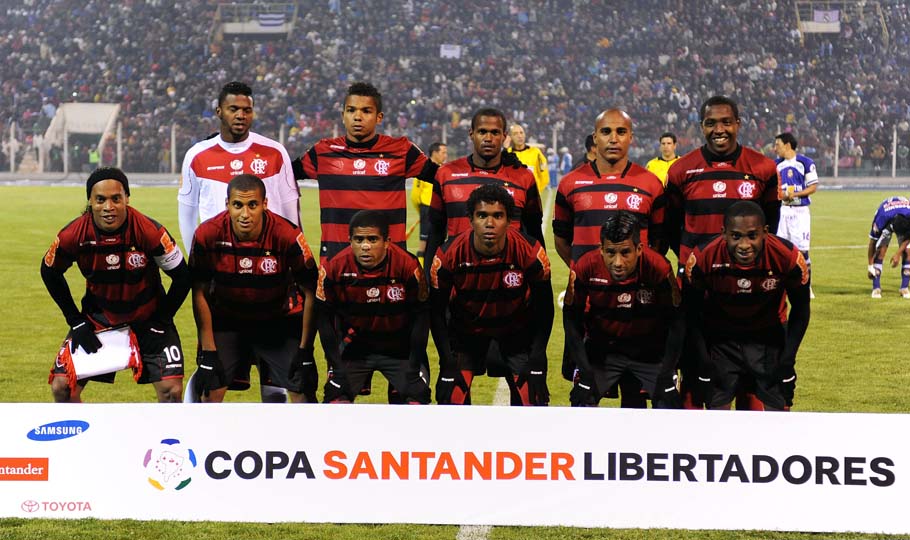 Flamengo 1 x 2 Real Potosi (Bolivia) em 25 de janeiro de 2012